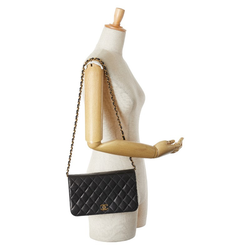 シャネル マトラッセ ココマーク チェーン ショルダーバッグ ブラック ラムスキン レディース CHANEL 【中古】