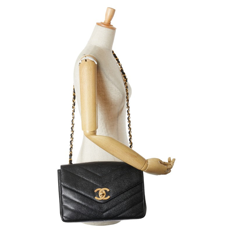 シャネル シェブロン ココマーク チェーン ショルダーバッグ ブラック キャビアスキン レディース CHANEL 【中古】