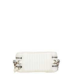 シャネル ボーイシャネル ココマーク チェーン ショルダーバッグ カメラバッグ ホワイト ラムスキン レディース CHANEL 【中古】
