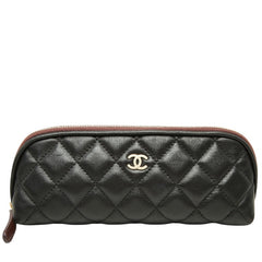 シャネル マトラッセ ココマーク コスメ ポーチ ブラック ラムスキン レディース CHANEL 【中古】