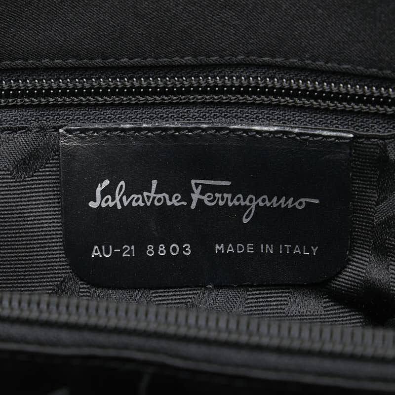 サルヴァトーレフェラガモ チェーン ショルダーバッグ AU-21 8803 ブラック ナイロン レディース Salvatore Ferragamo 【中古】