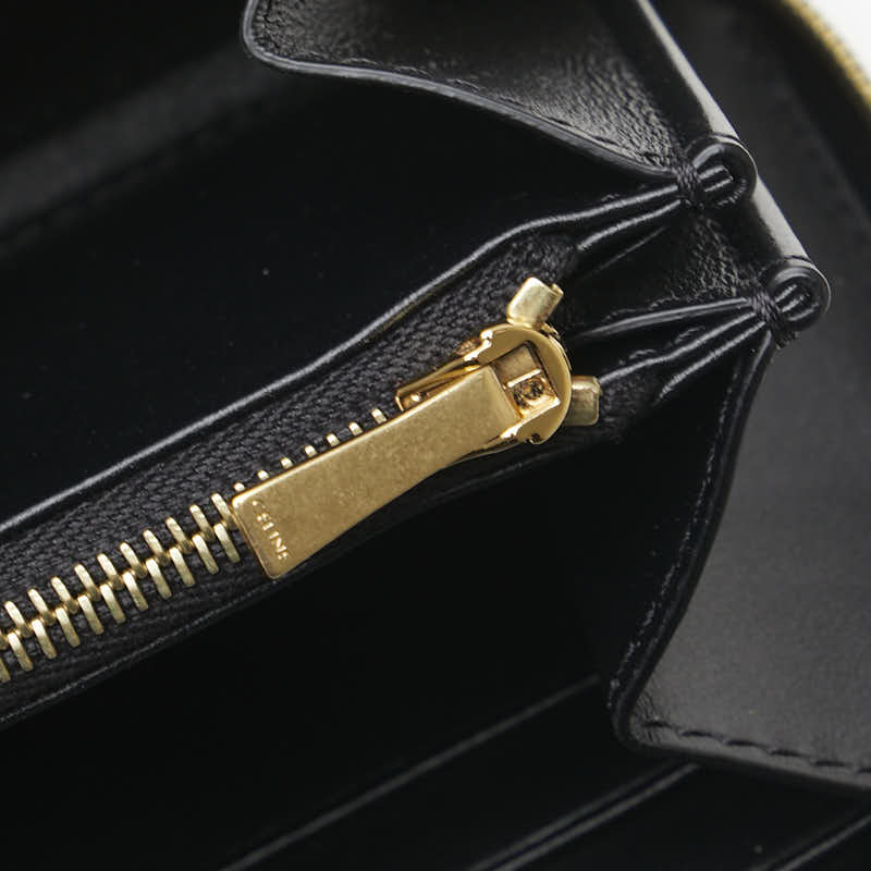 セリーヌ トリオンフ ラウンドファスナー 長財布 ブラック PVC レザー レディース CELINE 【中古】