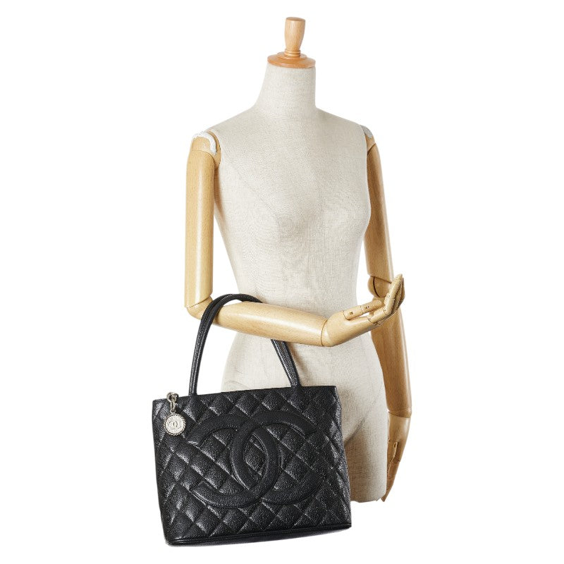 シャネル ココマーク 復刻 トートバッグ ハンドバッグ ブラック キャビアスキン レディース CHANEL 【中古】
