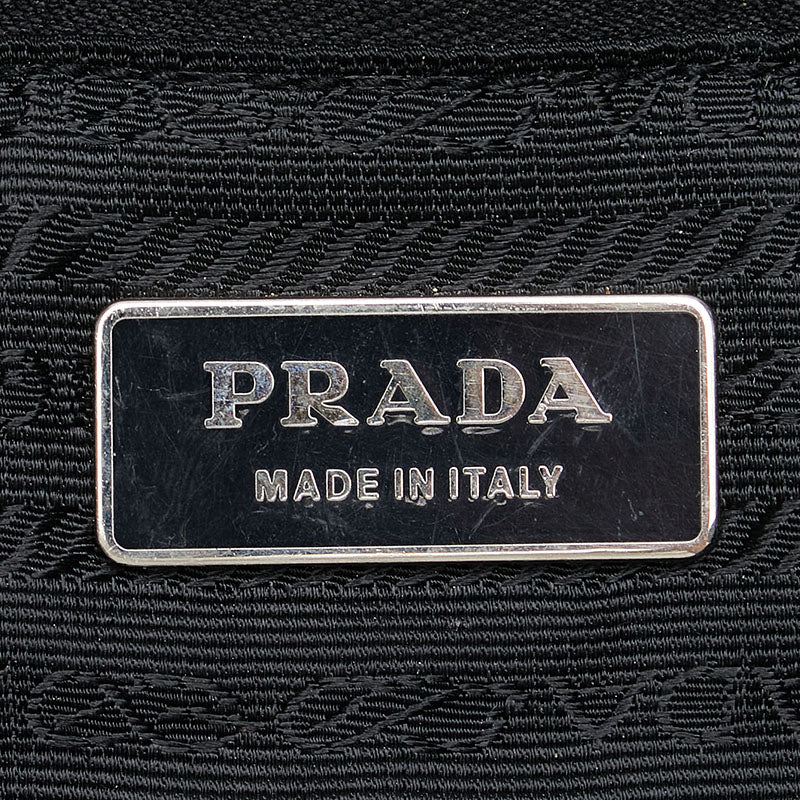 プラダ 三角ロゴプレート ワンショルダーバッグ ブラック レザー レディース PRADA 【中古】