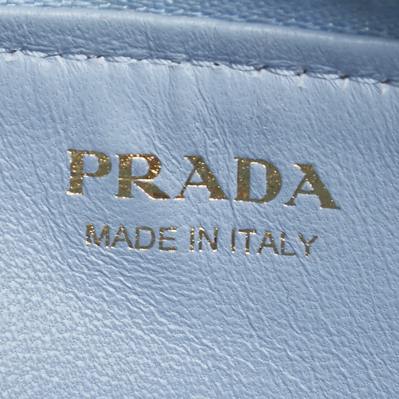 プラダ サフィアーノ L字ファスナー コンパクトウォレット 三つ折り財布 ベビーブルー レザー レディース PRADA 【中古】