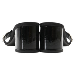 ルイ ヴィトン ビジュー 花 フラワー モチーフ サンダル サイズ：36 1/2 ブラック パテントレザー サテン レディース LOUIS VUITTON 【中古】