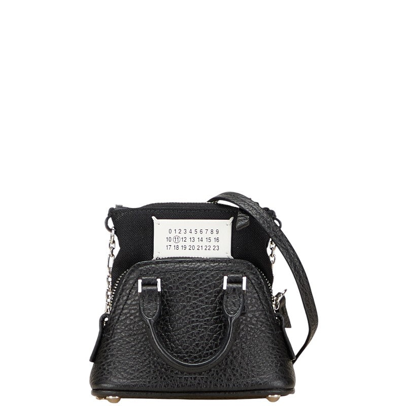 マルタンマルジェラ メゾンマルジェラ11 5AC クラシック ベイビー 斜め掛け ミニショルダーバッグ SB3WG0025 ブラック レザー レディース MARTIN MARGIELA 【中古】