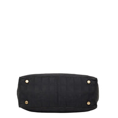 シャネル ニュートラベルライン ハンドバッグ ブラック ナイロン レザー レディース CHANEL 【中古】