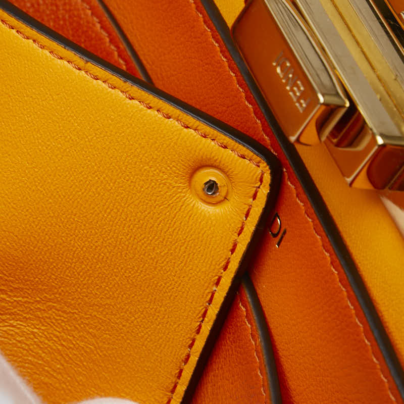 フェンディ ピーカブー アイシーユー ミディアム ハンドバッグ 8BN321 オレンジ レザー レディース FENDI 【中古】
