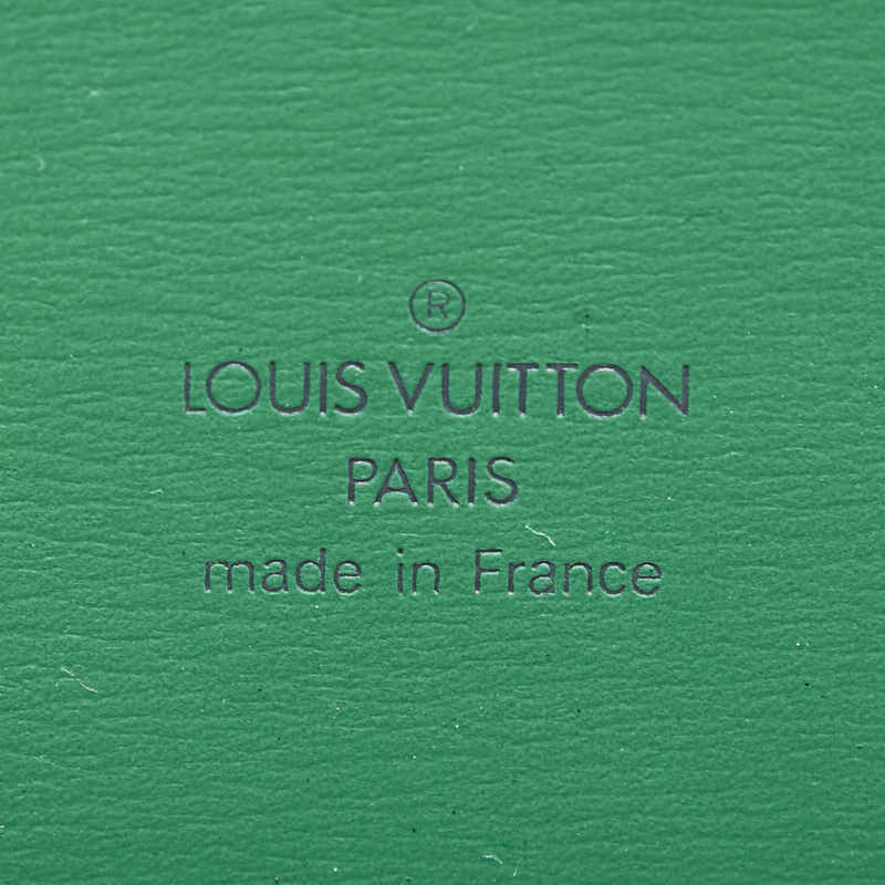 ルイ ヴィトン エピ カプチン 斜め掛け ショルダーバッグ M52344 ボルネオグリーン レザー レディース LOUIS VUITTON 【中古】