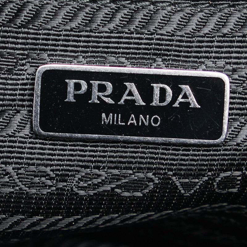 プラダ ヴェラ Re-Nylon トライアングルロゴ ポーチ 小物入れ ブラック ナイロン レディース PRADA 【中古】