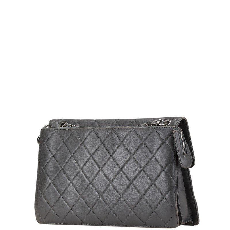 シャネル マトラッセ 2.55 ココマーク チェーン ショルダーバッグ グレー ラムスキン レディース CHANEL 【中古】