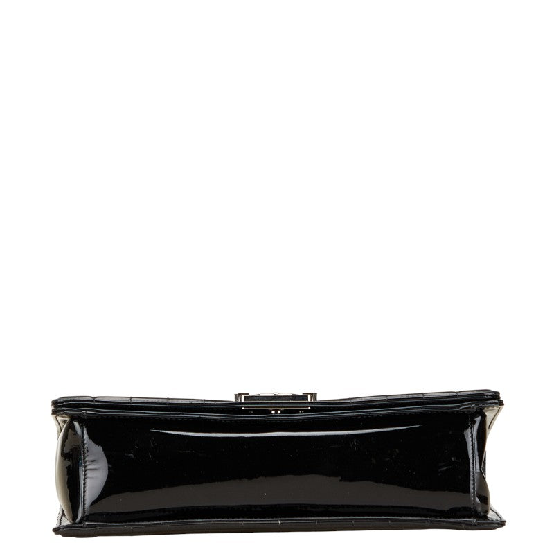 シャネル ボーイシャネル ショルダーバッグ ブラック パテントレザー レディース CHANEL 【中古】