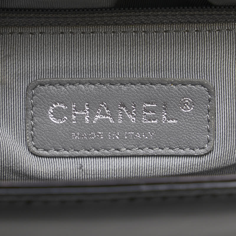 シャネル ボーイシャネル ショルダーバッグ ブラック パテントレザー レディース CHANEL 【中古】