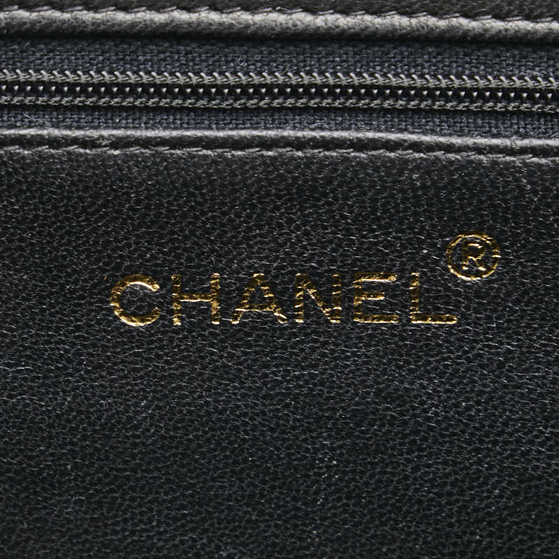 シャネル ココマーク マトラッセ チェーン ショルダーバッグ ブラック ラムスキン レディース CHANEL 【中古】