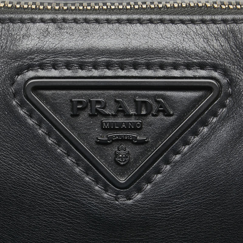 プラダ トライアングルロゴ 斜め掛け ショルダーバッグ 2VH124 ブラック レザー レディース PRADA 【中古】