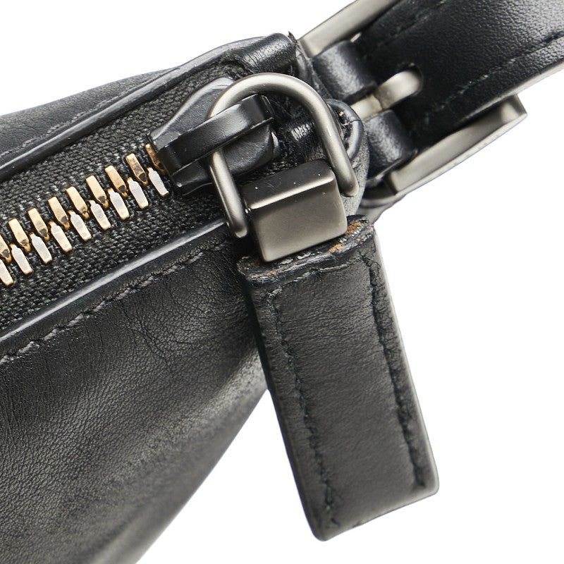 プラダ トライアングルロゴ 斜め掛け ショルダーバッグ 2VH124 ブラック レザー レディース PRADA 【中古】