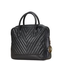 シャネル シェブロン Vステッチ ハンドバッグ ブラック キャビアスキン レディース CHANEL 【中古】