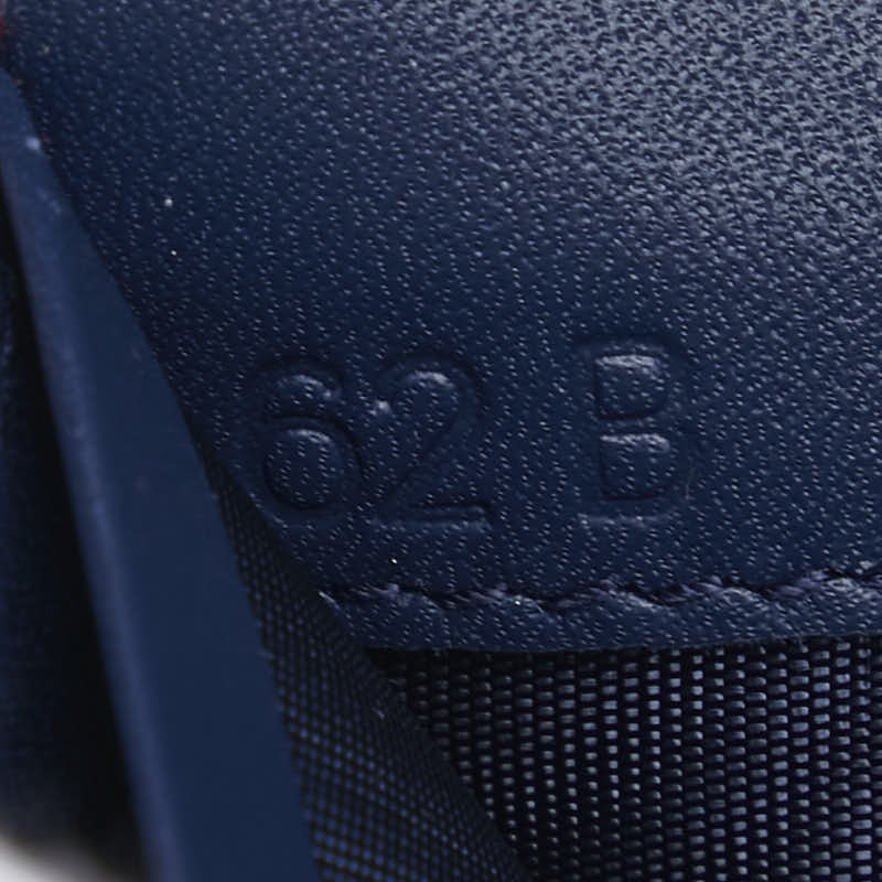 プラダ ヴィッテロダイノ 長財布 1MH132 レッド カーフレザー レディース PRADA 【中古】