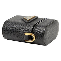 プラダ 三角ロゴプレート AirPodsケース 1ZD002 ブラック レザー レディース PRADA 【中古】