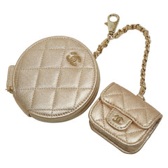 シャネル ココマーク マトラッセ コインケース AirPodsケース 2024イヤーズギフト ゴールド レザー レディース CHANEL 【中古】