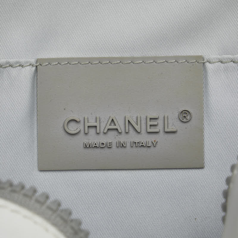 シャネル スポーツライン ココマーク 斜め掛け ショルダーバッグ ホワイト グレー ナイロン レディース CHANEL 【中古】