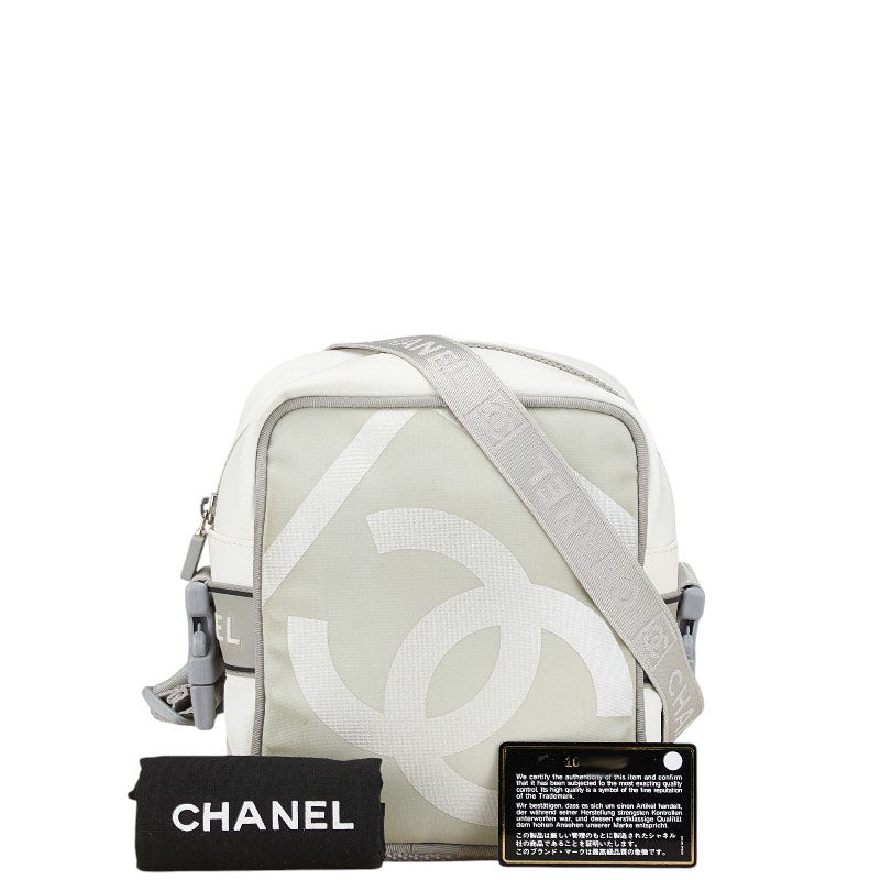 シャネル スポーツライン ココマーク 斜め掛け ショルダーバッグ ホワイト グレー ナイロン レディース CHANEL 【中古】