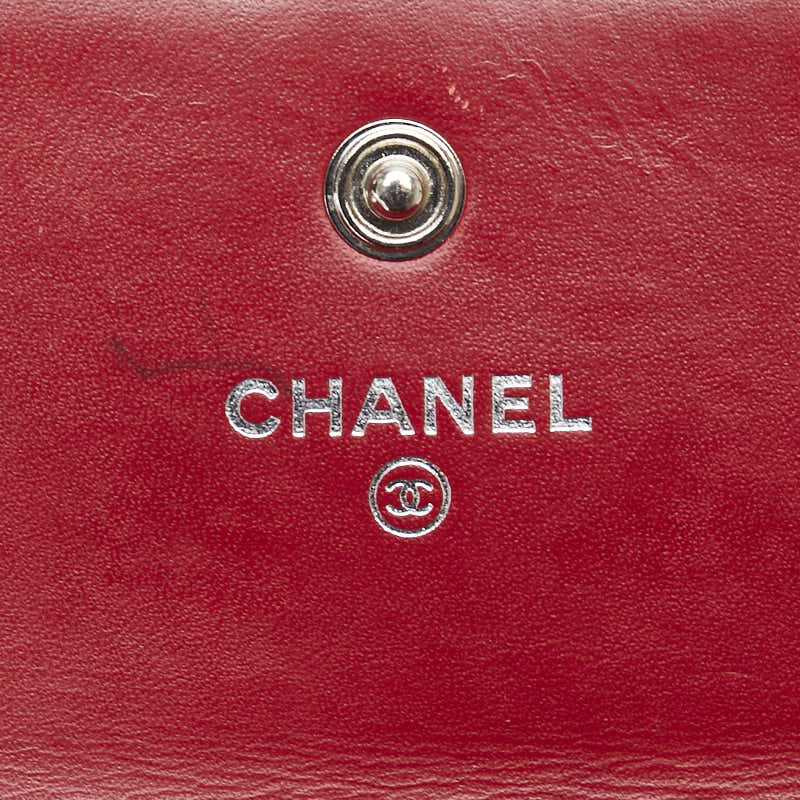 シャネル ココマーク マトラッセ 長財布 レッド パテントレザー レディース CHANEL 【中古】