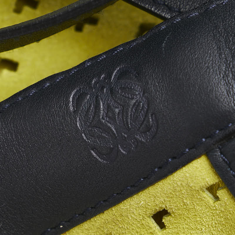 ロエベ アナグラム パンチング ワンショルダーバッグ ハンドバッグ ライトグリーン レザー スウェード レディース LOEWE 【中古】