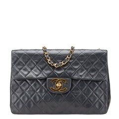 シャネル ココマーク マトラッセ30 シングルフラップ チェーンショルダーバッグ ブラック ゴールド金具 ラムスキン レディース CHANEL 【中古】