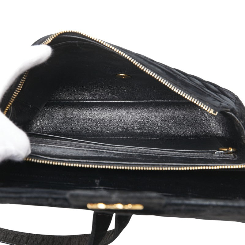 シャネル マトラッセ25 ココマーク チェーン リュック バックパック ブラック ベロア レザー レディース CHANEL 【中古】