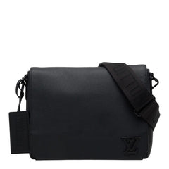 ルイ ヴィトン LV アエログラム テイクオフ メッセンジャー メッセンジャーバッグ 斜め掛け ショルダーバッグ M57080 ブラック レザー メンズ LOUIS VUITTON 【中古】