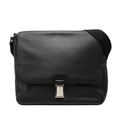 プラダ 三角ロゴプレート 斜めかけ ショルダーバッグ ブラック レザー レディース PRADA 中古