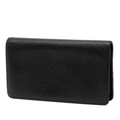 シャネル Vステッチ ココマーク 二つ折り 長財布 ブラック ラムスキン レディース CHANEL 中古