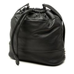 エム シー エム スタッド 斜め掛け ショルダーバッグ 巾着 ブラック レザー レディース MCM 【中古】