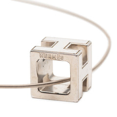 エルメス カージュ ド アッシュ Hキューブ ネックレス シルバー メタル レディース HERMES 【中古】