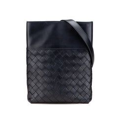 ボッテガヴェネタ イントレチャート ショルダーバッグ ブラック レザー レディース BOTTEGAVENETA 【中古】
