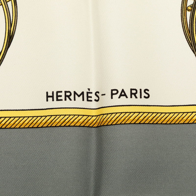 エルメス カレ90 LES VOITURES A TRANSFORMATION 折畳み式幌の馬車 スカーフ グレー ホワイト マルチカラー シルク レディース HERMES 【中古】