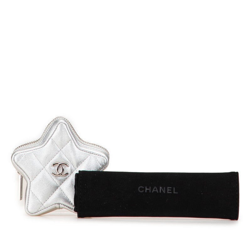 シャネル マトラッセ ココマーク スター コインケース ミニポーチ シルバー ラムスキン レディース CHANEL 【中古】