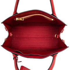 プラダ サフィアーノ モノクローム ハンドバッグ ショルダーバッグ 2WAY レッド レザー レディース PRADA 【中古】
