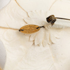 シャネル カメリア ブローチ ホワイト レザー レディース CHANEL 【中古】
