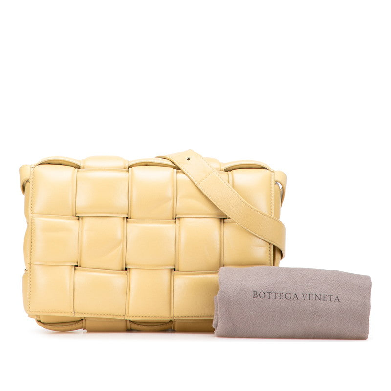 ボッテガヴェネタ マキシイントレチャート パデット カセット ショルダーバッグ イエロー レザー レディース BOTTEGAVENETA 【中古】