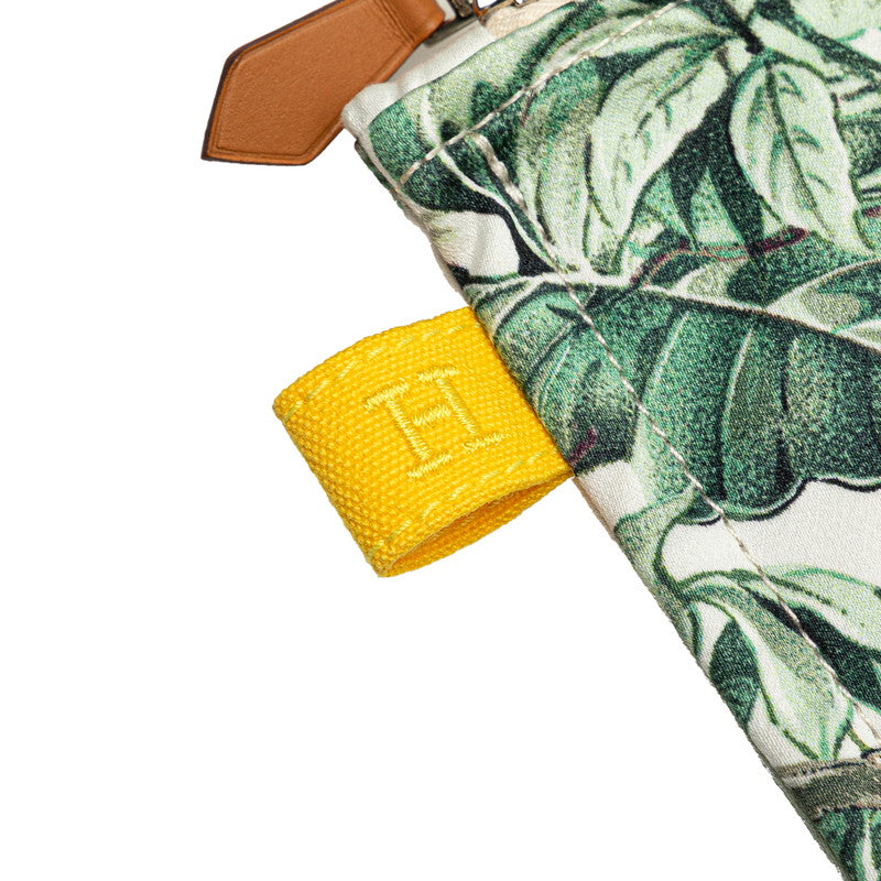 エルメス トゥルースフラット EQUATEUR 赤道直下 ポーチ ホワイト グリーン マルチカラー キャンバス レディース HERMES 【中古】