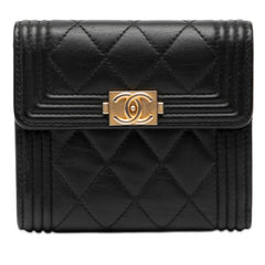 シャネル ボーイシャネル 二つ折り財布 ブラック ラムスキン レディース CHANEL 【中古】