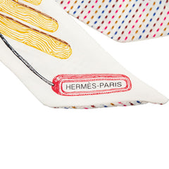 エルメス ツイリー Chevaloscope Neon シュヴァロスコープ ネオン スカーフ ホワイト マルチカラー シルク レディース HERMES 【中古】