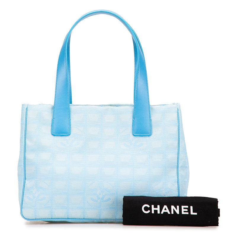 シャネル ニュートラベルライン トートPM トートバッグ ハンドバッグ ブルー ナイロン レザー レディース CHANEL 【中古】