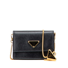 プラダ 三角ロゴプレート チェーン ショルダーバッグ ブラック サフィアーノレザー レディース PRADA 【中古】