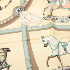 エルメス カレ90 Couvertures et tenues de Jour 馬着 スカーフ イエロー系 シルク レディース HERMES 中古