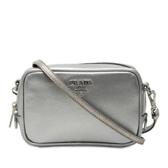 プラダ ロゴ 斜めかけ ショルダーバッグ カメラバッグ シルバー サフィアーノレザー レディース PRADA 【中古】