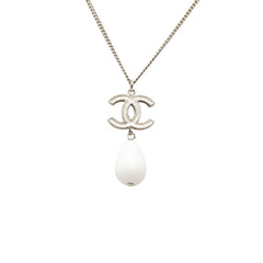 シャネル ココマーク ペンダント ネックレス B10A シルバー ホワイト メタル レディース CHANEL 【中古】